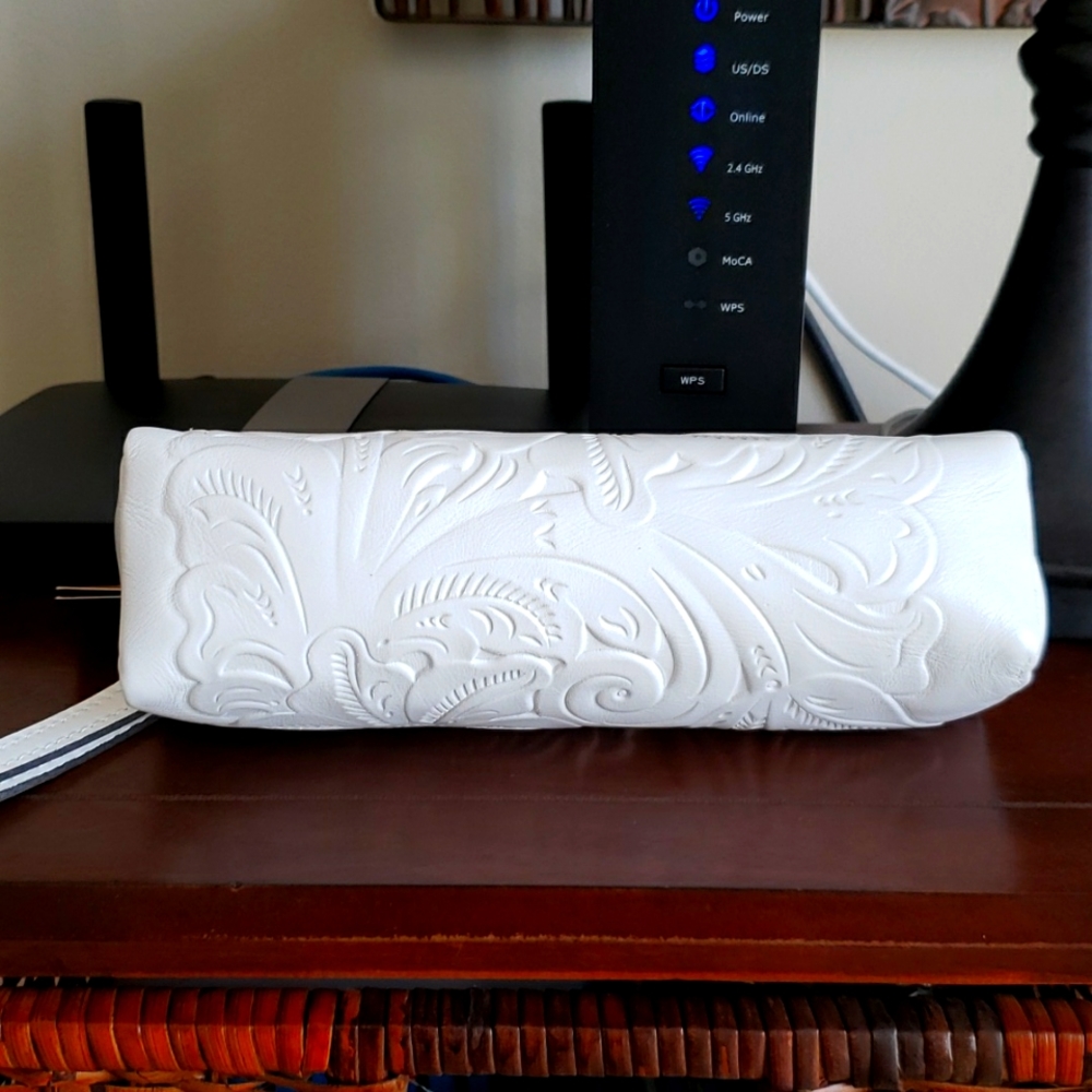 Patricia Nash Isla oblong makeup brush bag/wristlet. White tooled leather. NWT